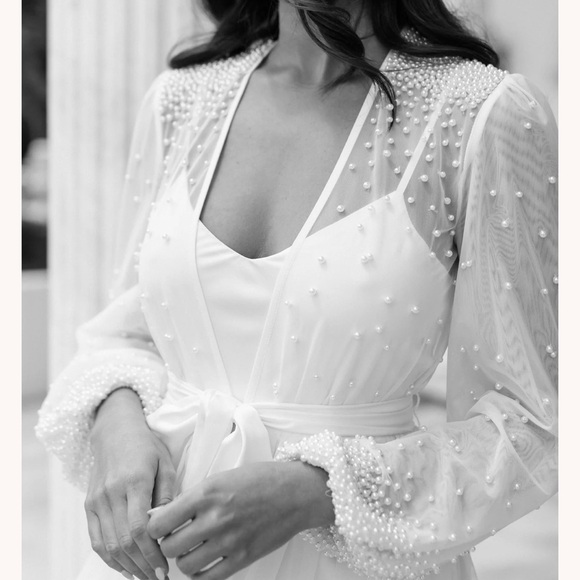 Millie Hand Beaded Pearl Mesh Maxi - Includes Slip - Le rose - Picture 3 of 11